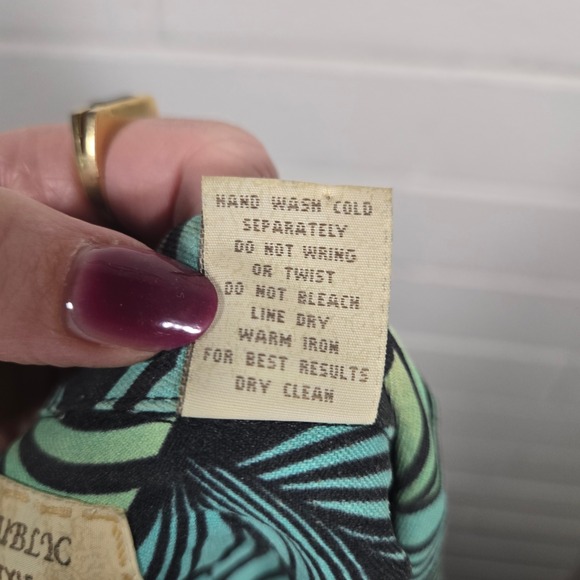 Vtg Island Republic 100% Silk Hawaiian Shirt Mens XXL Aloha Coconut Button - Picture 8 of 8